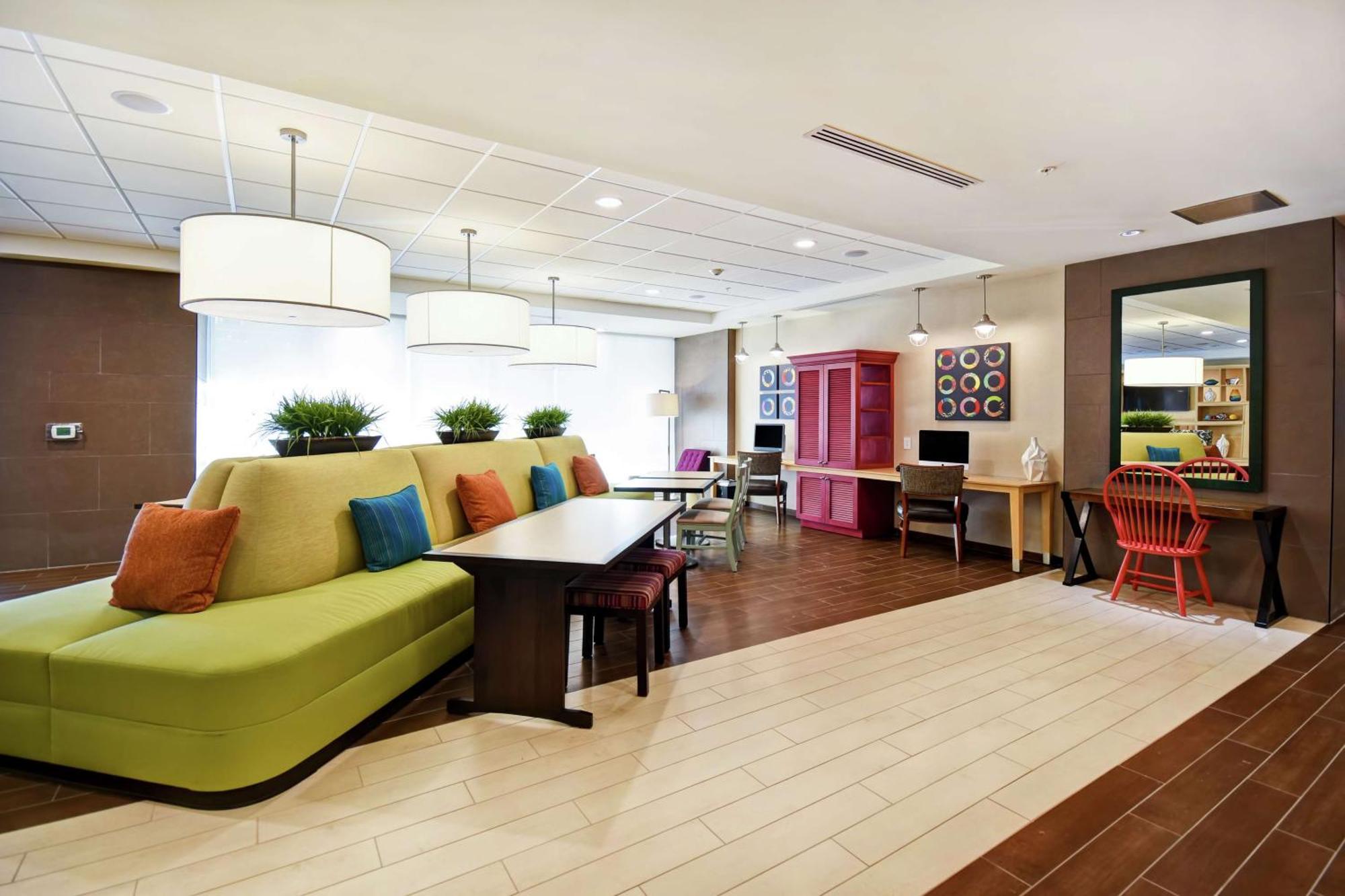 Hotel Home2 By Hilton Nashville